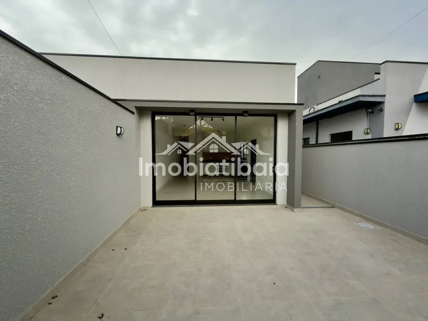 Foto 8 de Casa com 3 quartos à venda e para alugar, 229m2 em Jardim Maristela, Atibaia - SP