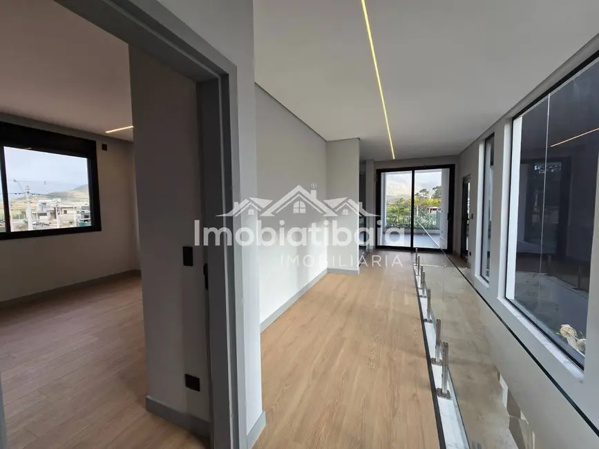 Casa com 3 quartos à venda, 370m2 em São Paulo - SP - imagem 4 Foto 4 de Casa com 3 quartos à venda, 370m2 em São Paulo - SP