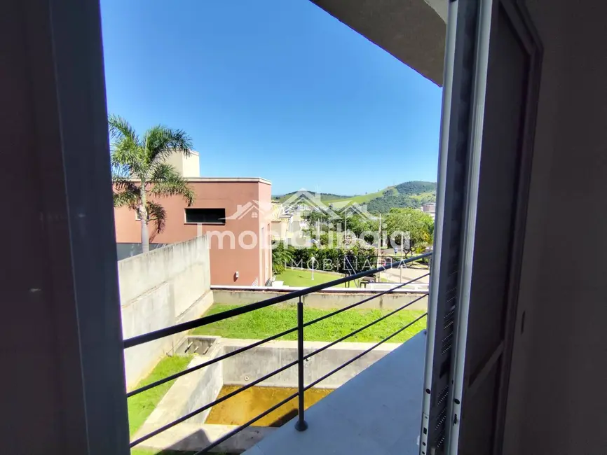 Foto 9 de Casa com 3 quartos à venda, 370m2 em Atibaia - SP