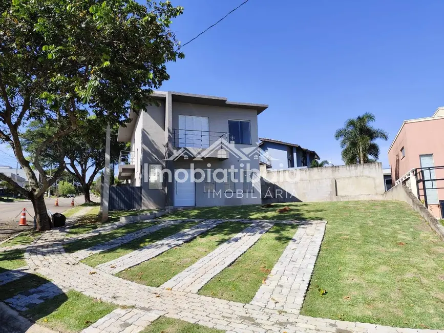 Foto 1 de Casa com 3 quartos à venda, 370m2 em Atibaia - SP