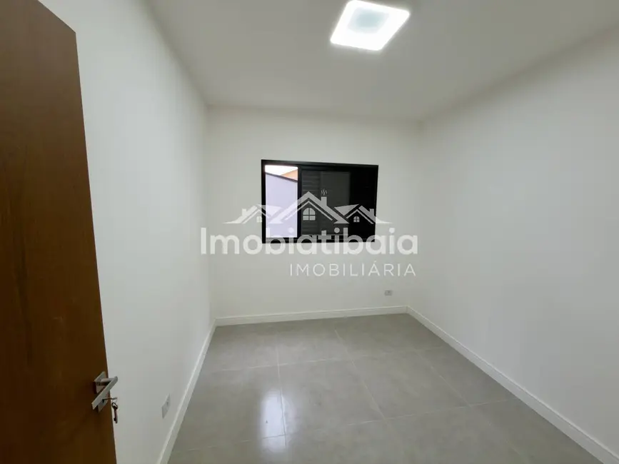 Foto 8 de Casa com 3 quartos à venda e para alugar, 229m2 em Jardim Maristela, Atibaia - SP