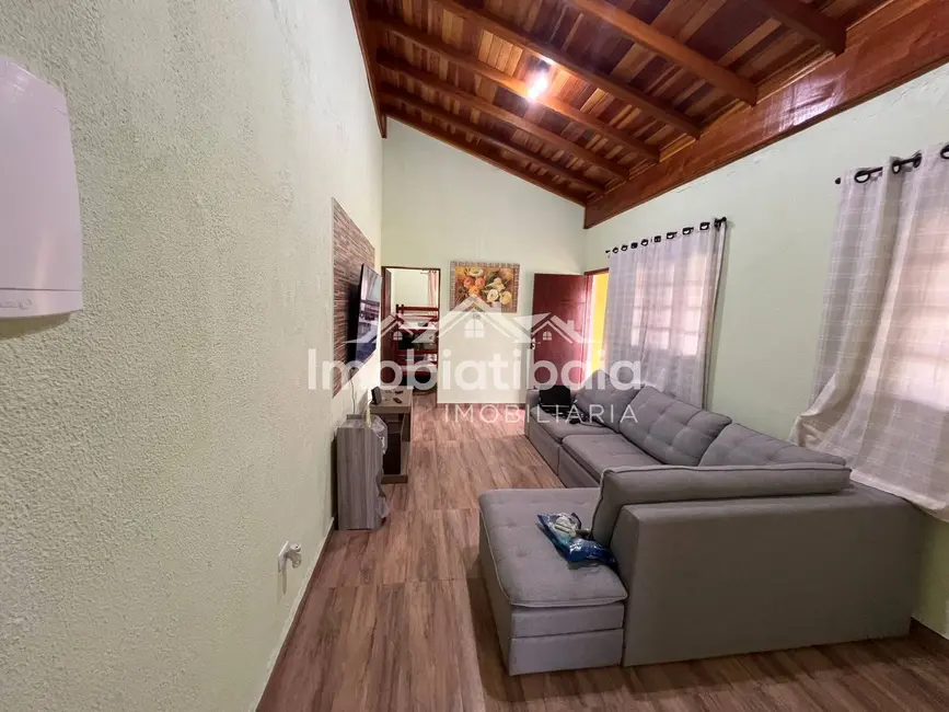 Foto 5 de Chácara com 2 quartos à venda, 1200m2 em Estância San Remo, Atibaia - SP