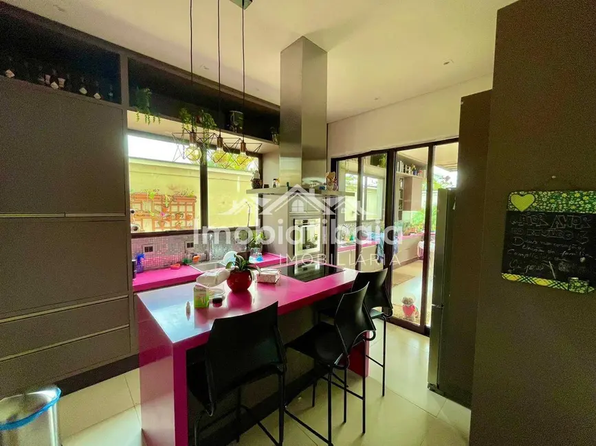 Foto 6 de Casa com 4 quartos à venda, 800m2 em Condomínio Residencial Shamballa I, Atibaia - SP
