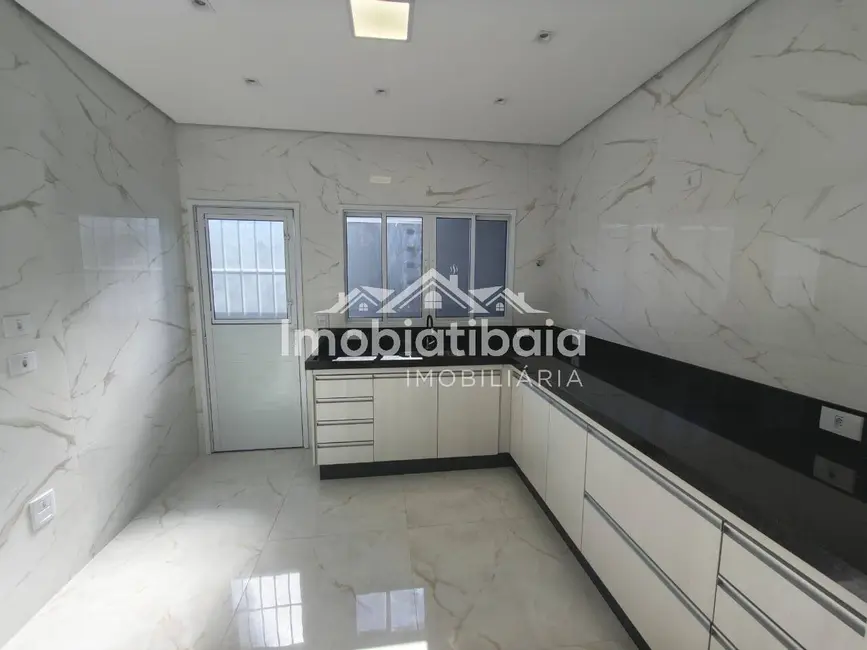 Foto 3 de Casa com 3 quartos à venda, 195m2 em Atibaia - SP