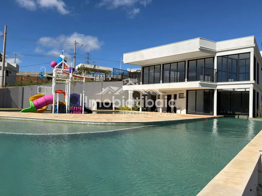 Foto 1 de Terreno / Lote à venda, 360m2 em Cachoeira, Atibaia - SP