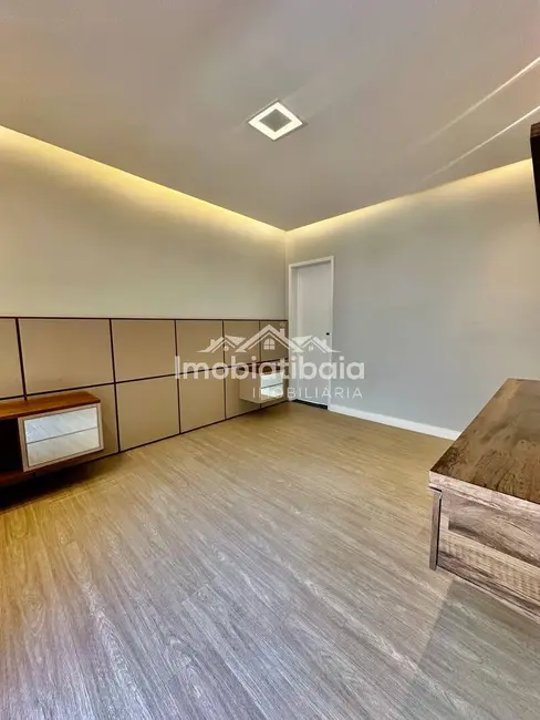 Foto 2 de Casa com 3 quartos à venda, 306m2 em Braganca Paulista - SP
