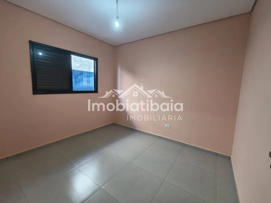 Casa com 3 quartos à venda, 175m2 em Jardim Imperial, Atibaia - SP - imagem 4 Foto 4 de Casa com 3 quartos à venda, 175m2 em Jardim Imperial, Atibaia - SP