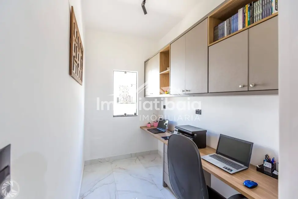 Foto 9 de Casa com 3 quartos à venda, 510m2 em Jardim Shangri-Lá, Atibaia - SP