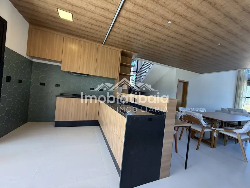 Foto 6 de Casa com 4 quartos à venda, 374m2 em Vila Santista, Atibaia - SP