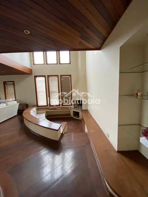 Casa com 3 quartos à venda, 600m2 em Vila Santista, Atibaia - SP - imagem 5 Foto 5 de Casa com 3 quartos à venda, 600m2 em Vila Santista, Atibaia - SP