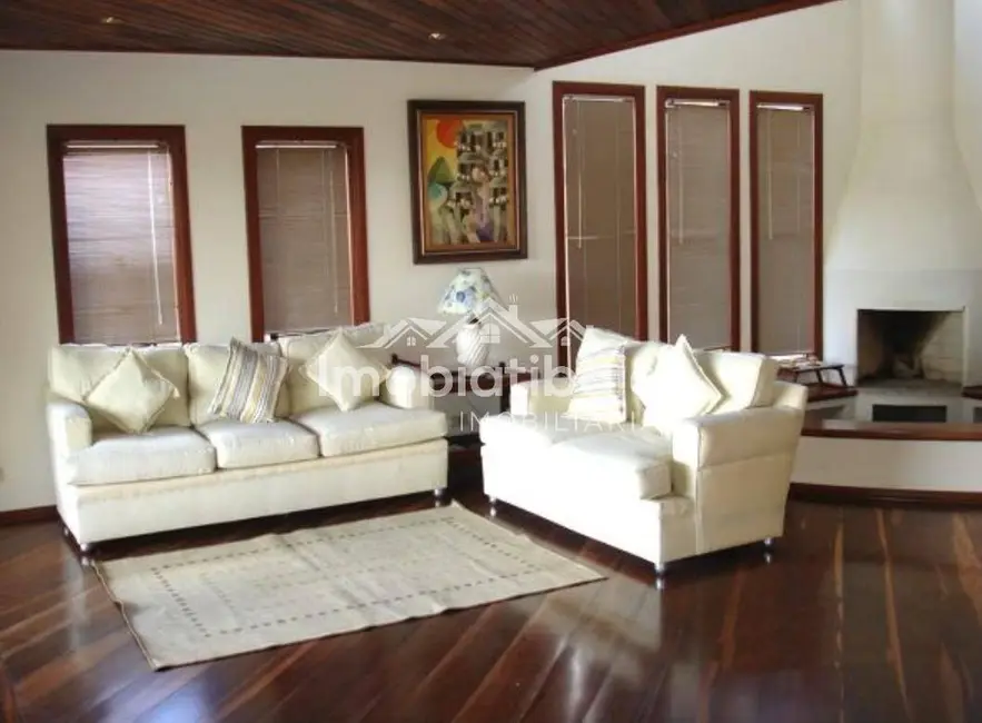 Casa com 3 quartos à venda, 600m2 em Vila Santista, Atibaia - SP - imagem 4 Foto 4 de Casa com 3 quartos à venda, 600m2 em Vila Santista, Atibaia - SP