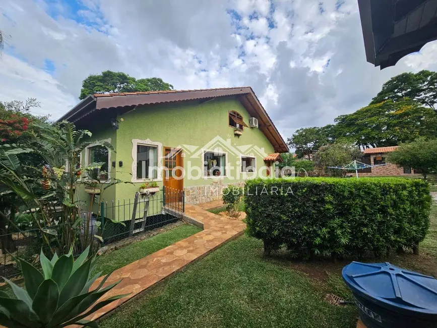 Foto 1 de Casa com 3 quartos à venda, 1118m2 em Vila Santista, Atibaia - SP