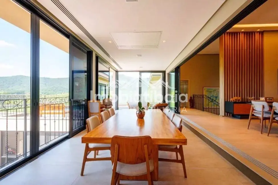 Foto 6 de Casa com 4 quartos à venda, 1300m2 em Vila Santista, Atibaia - SP