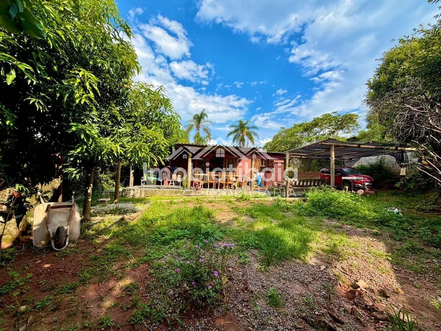 Chácara com 4 quartos à venda, 780m2 em Rosário, Atibaia - SP - imagem 5 Foto 5 de Chácara com 4 quartos à venda, 780m2 em Rosário, Atibaia - SP