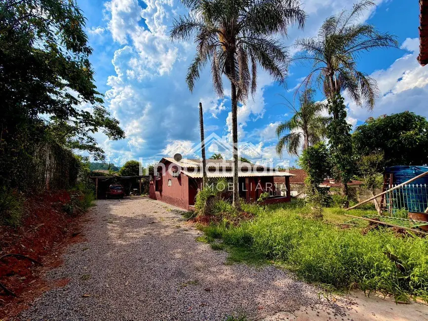 Chácara com 4 quartos à venda, 780m2 em Rosário, Atibaia - SP - imagem 3 Foto 3 de Chácara com 4 quartos à venda, 780m2 em Rosário, Atibaia - SP
