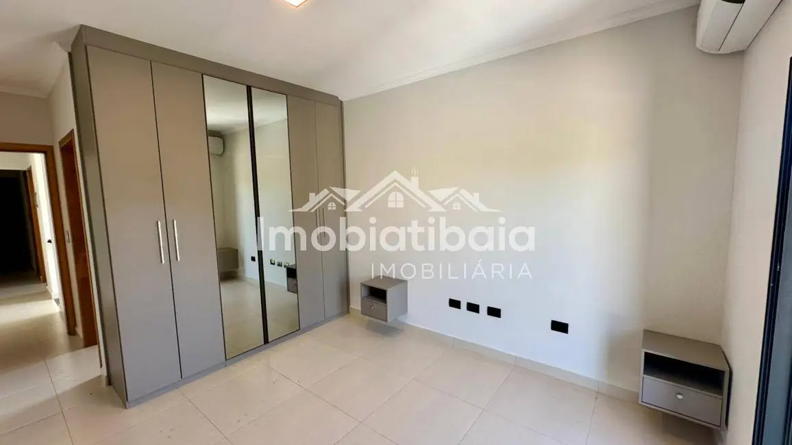 Casa com 3 quartos à venda, 155m2 em Jardim do Lago, Atibaia - SP - imagem 4 Foto 4 de Casa com 3 quartos à venda, 155m2 em Jardim do Lago, Atibaia - SP