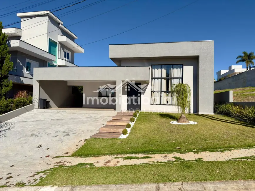 Foto 2 de Casa com 4 quartos à venda, 260m2 em Tanque, Atibaia - SP