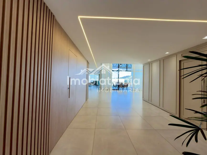 Foto 6 de Casa com 6 quartos à venda, 1232m2 em Piracaia - SP