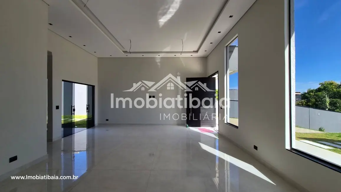 Foto 5 de Casa com 3 quartos à venda, 1000m2 em Vila Dom Pedro, Atibaia - SP