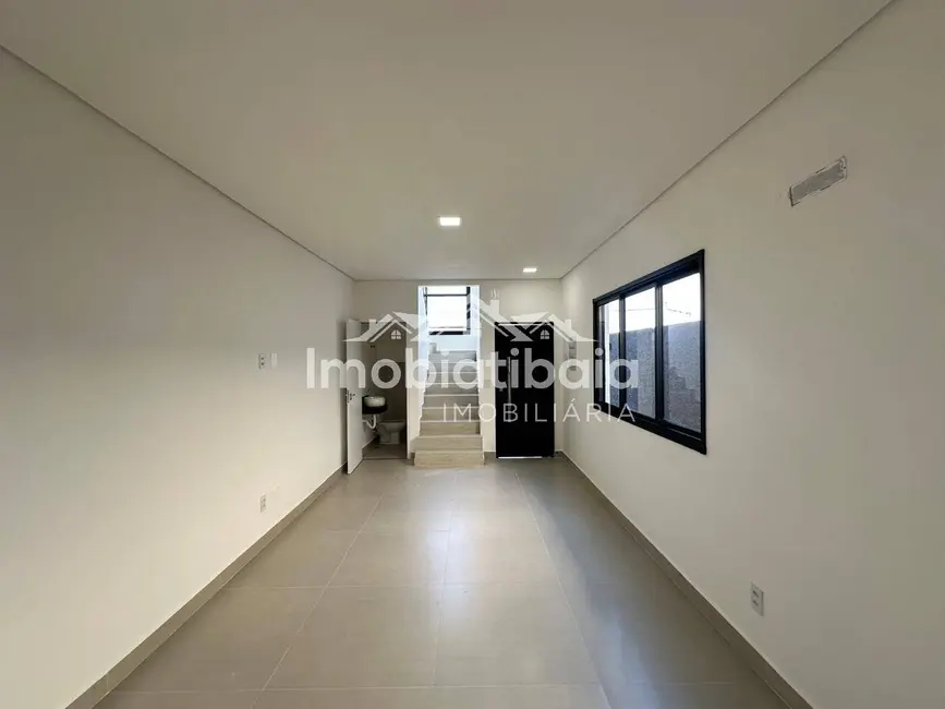 Foto 4 de Casa com 3 quartos à venda, 105m2 em Vila Petrópolis, Atibaia - SP