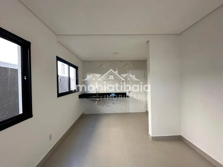 Foto 3 de Casa com 3 quartos à venda, 105m2 em Vila Petrópolis, Atibaia - SP