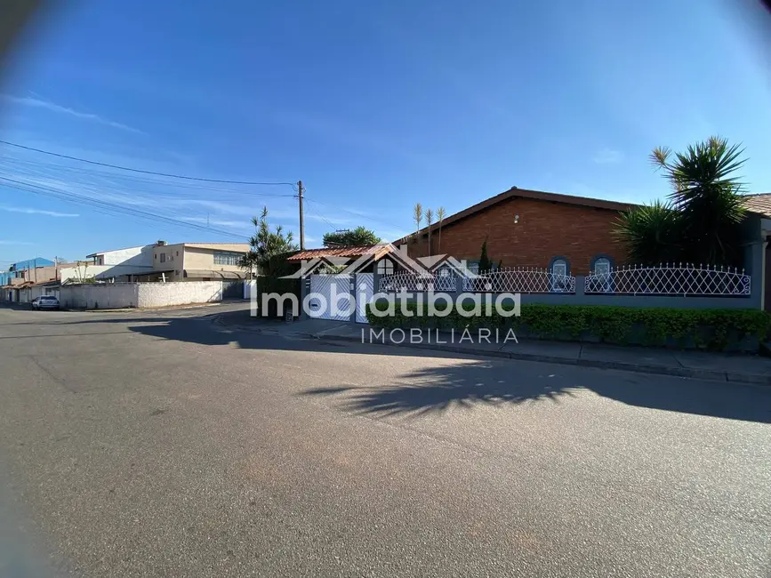 Casa com 3 quartos à venda, 307m2 em Alvinópolis, Atibaia - SP - imagem 7 Foto 7 de Casa com 3 quartos à venda, 307m2 em Alvinópolis, Atibaia - SP