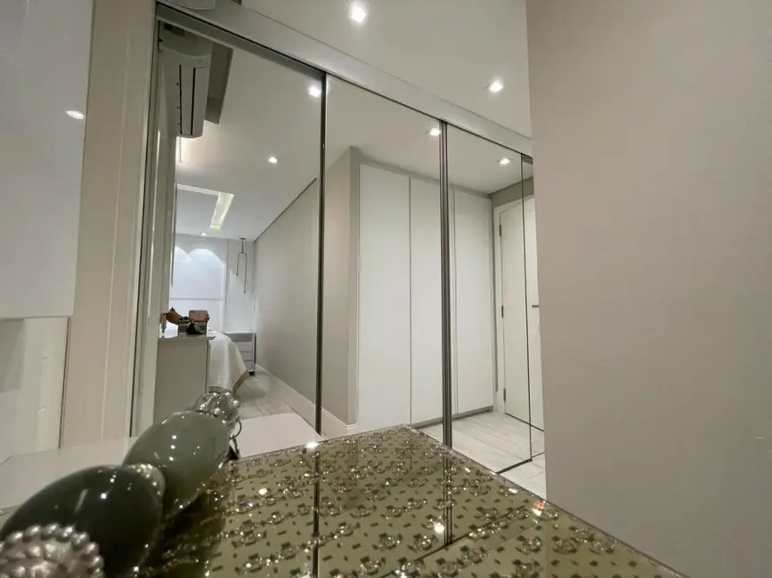 Foto 8 de Apartamento com 3 quartos à venda, 155m2 em Portão, Curitiba - PR