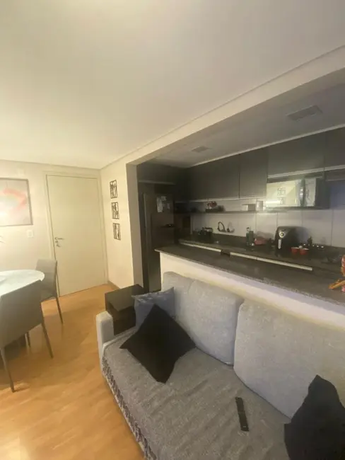 Foto 5 de Apartamento com 2 quartos à venda, 50m2 em Cristo Rei, Curitiba - PR
