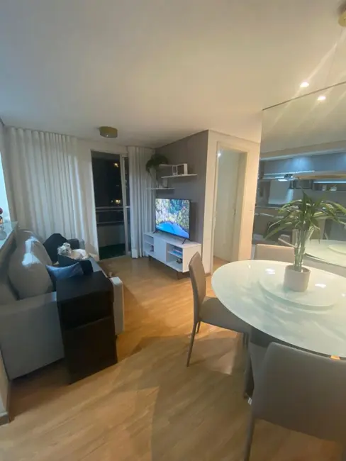 Foto 1 de Apartamento com 2 quartos à venda, 50m2 em Cristo Rei, Curitiba - PR