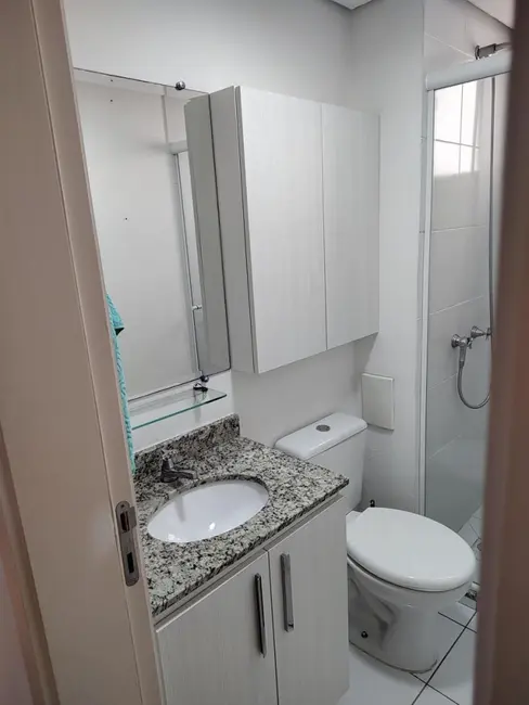 Foto 5 de Apartamento com 3 quartos à venda, 70m2 em Capão Raso, Curitiba - PR