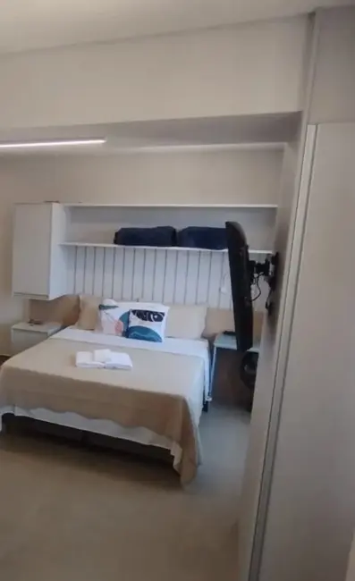 Foto 3 de Apartamento com 1 quarto à venda, 33m2 em Centro, Curitiba - PR