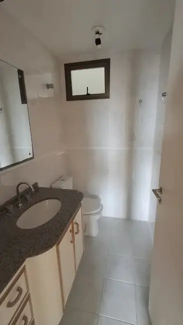 Apartamento com 3 quartos à venda, 114m2 em Portão, Curitiba - PR - imagem 9 Foto 9 de Apartamento com 3 quartos à venda, 114m2 em Portão, Curitiba - PR