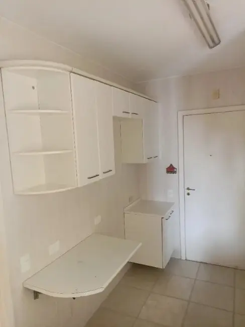 Apartamento com 3 quartos à venda, 114m2 em Portão, Curitiba - PR - imagem 8 Foto 8 de Apartamento com 3 quartos à venda, 114m2 em Portão, Curitiba - PR