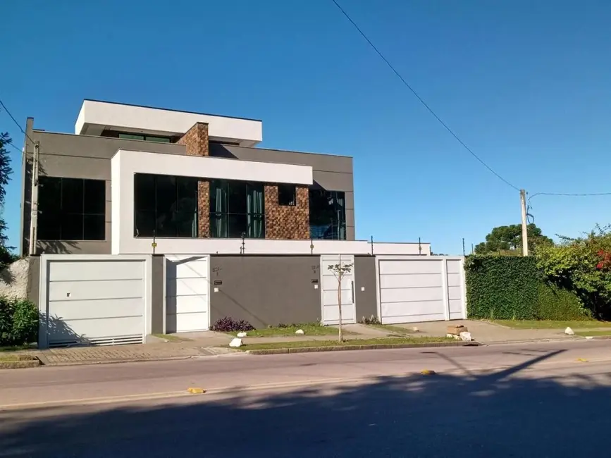 Foto 1 de Sobrado com 4 quartos à venda, 216m2 em São Lourenço, Curitiba - PR