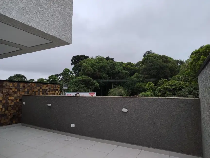 Sobrado com 4 quartos à venda, 216m2 em São Lourenço, Curitiba - PR - imagem 6 Foto 6 de Sobrado com 4 quartos à venda, 216m2 em São Lourenço, Curitiba - PR