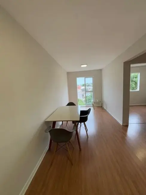 Foto 2 de Apartamento com 2 quartos à venda, 47m2 em Capão Raso, Curitiba - PR