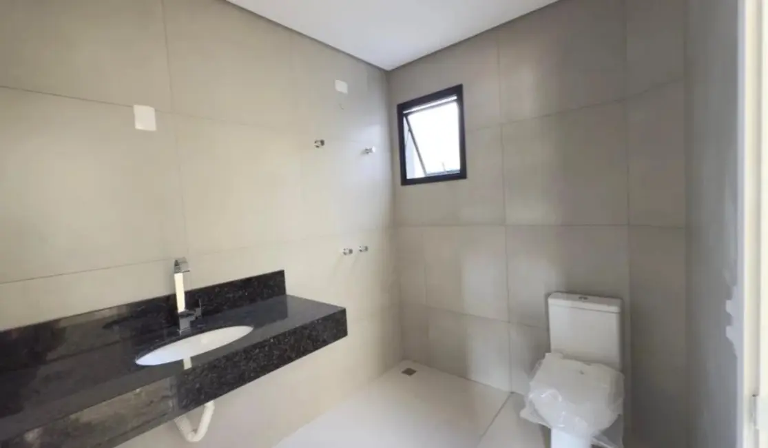 Foto 9 de Sobrado com 3 quartos à venda, 160m2 em Portão, Curitiba - PR