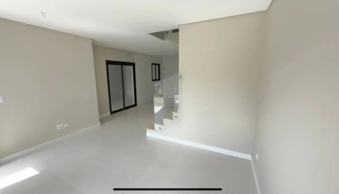 Foto 3 de Sobrado com 3 quartos à venda, 160m2 em Portão, Curitiba - PR