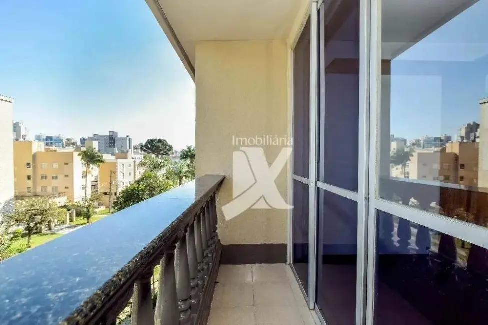 Foto 7 de Apartamento com 2 quartos à venda, 52m2 em Água Verde, Curitiba - PR