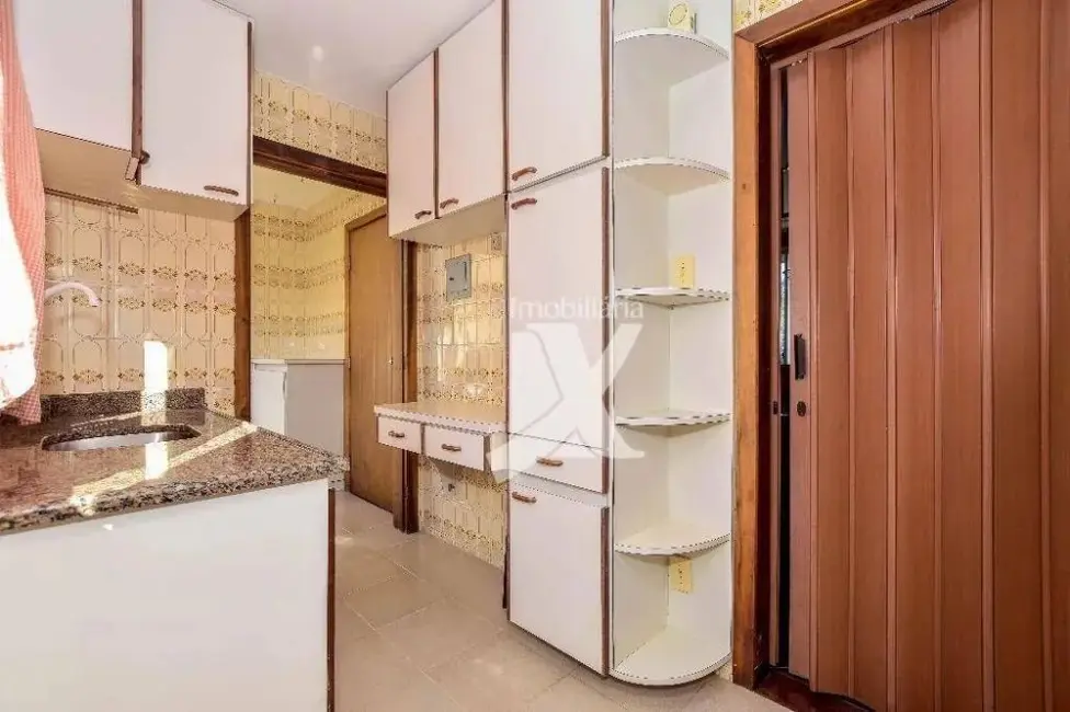 Foto 6 de Apartamento com 2 quartos à venda, 52m2 em Água Verde, Curitiba - PR