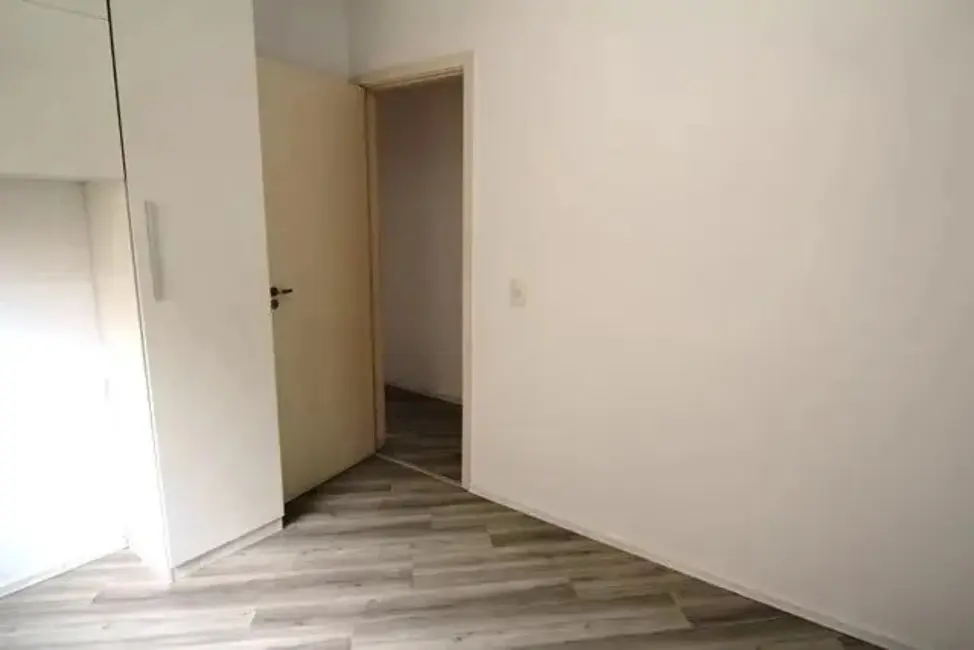 Foto 3 de Apartamento com 3 quartos à venda, 68m2 em Guaíra, Curitiba - PR