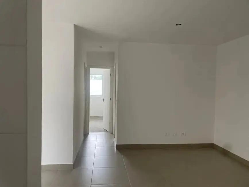 Apartamento com 2 quartos à venda, 53m2 em Fazendinha, Curitiba - PR - imagem 5 Foto 5 de Apartamento com 2 quartos à venda, 53m2 em Fazendinha, Curitiba - PR