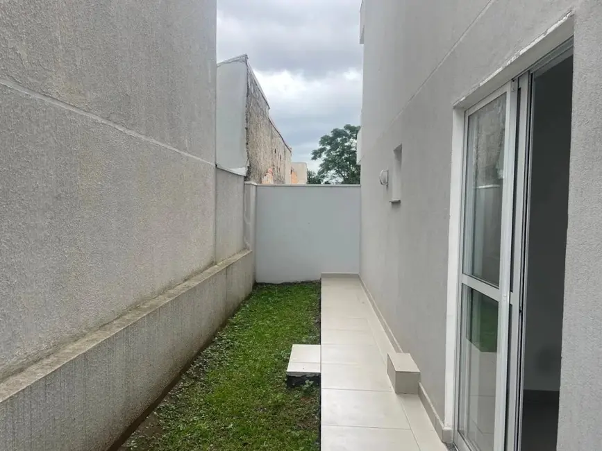 Apartamento com 2 quartos à venda, 53m2 em Fazendinha, Curitiba - PR - imagem 4 Foto 4 de Apartamento com 2 quartos à venda, 53m2 em Fazendinha, Curitiba - PR