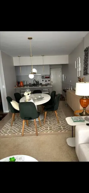 Apartamento com 3 quartos à venda, 86m2 em Água Verde, Curitiba - PR - imagem 3 Foto 3 de Apartamento com 3 quartos à venda, 86m2 em Água Verde, Curitiba - PR