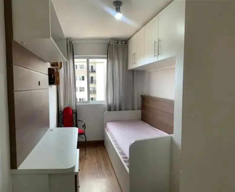Foto 2 de Apartamento com 3 quartos à venda, 66m2 em Tingui, Curitiba - PR