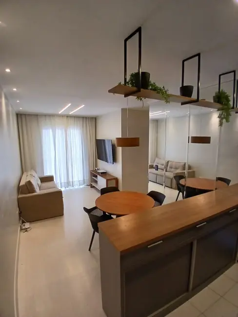 Foto 3 de Apartamento com 3 quartos à venda, 61m2 em Tingui, Curitiba - PR