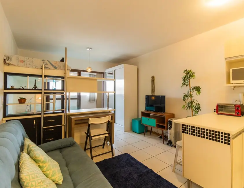 Foto 1 de Apartamento com 1 quarto à venda, 34m2 em Centro, Curitiba - PR
