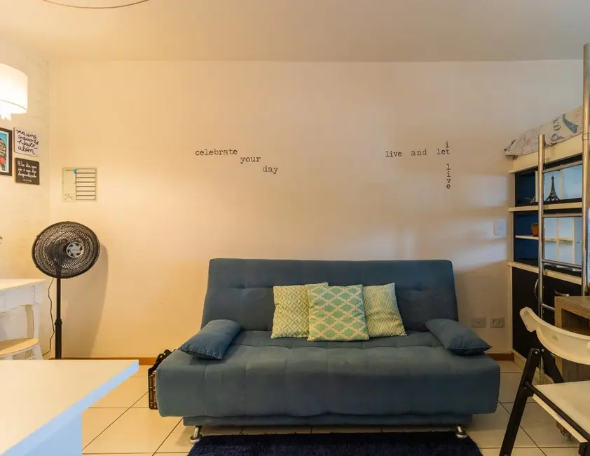 Foto 9 de Apartamento com 1 quarto à venda, 34m2 em Centro, Curitiba - PR