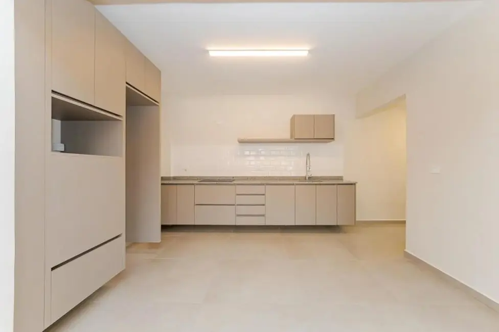 Foto 2 de Apartamento com 3 quartos à venda, 80m2 em Água Verde, Curitiba - PR