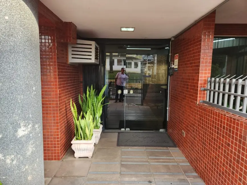 Sala Comercial à venda, 41m2 em Centro, Curitiba - PR - imagem 7 Foto 7 de Sala Comercial à venda, 41m2 em Centro, Curitiba - PR